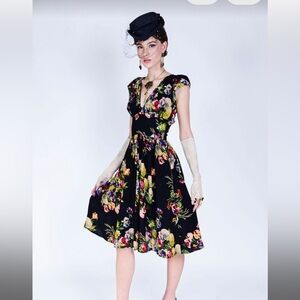 Trashy Diva Martini Floral size 18 NWT Marigold Petal dress
